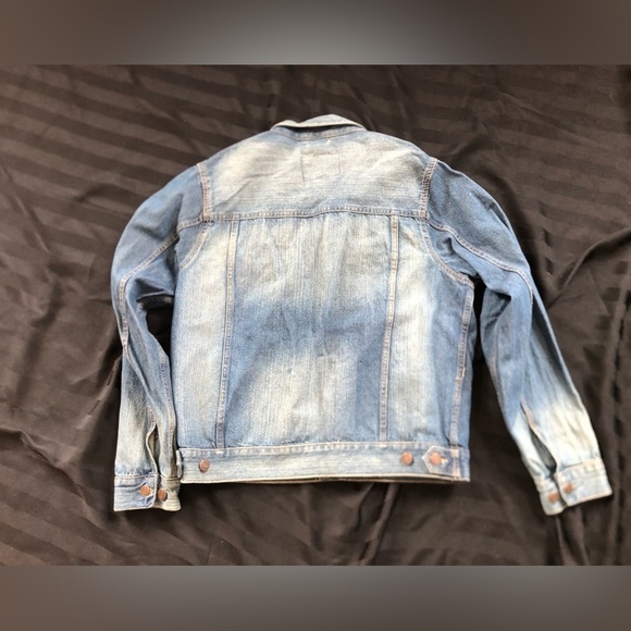 Classic Jean Jacket - Picture 5 of 14